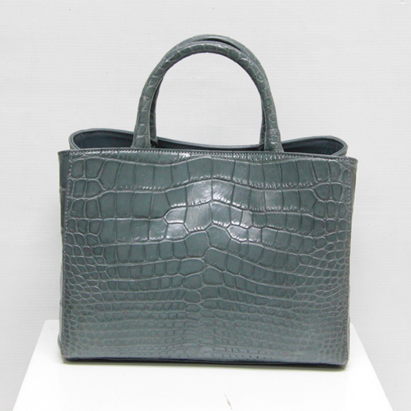 5 Ways To Ensure Your Crocodile Bag Is Not Fake THE LEGENDARY EXOTIC SKIN SINCE1937