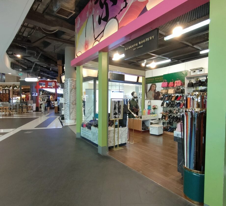 Terminal-21-Asoke-Store-1-920x841
