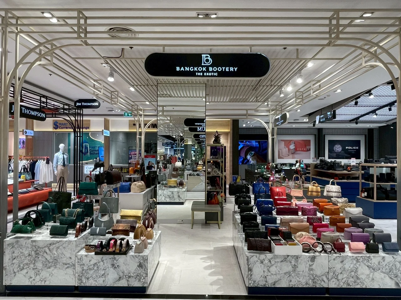 CENTRAL PATONG, 1st Floor (LADY ZONE)