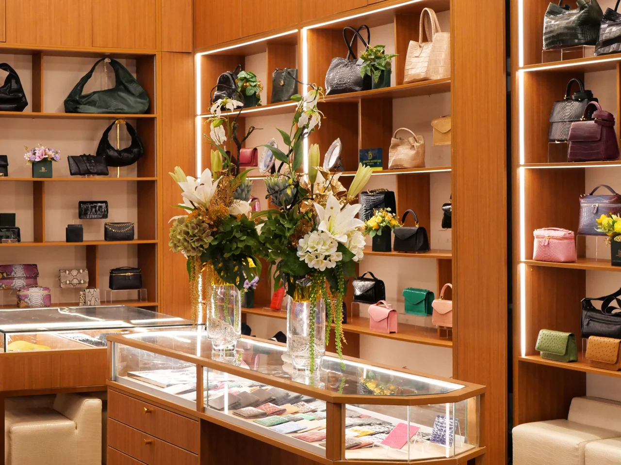 GAYSORN TOWER, 2nd FLOOR